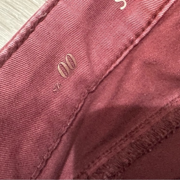 WHBM burgundy/ rust faded “the skimmer” zip/ ankle pant ❤️ - Picture 6 of 10